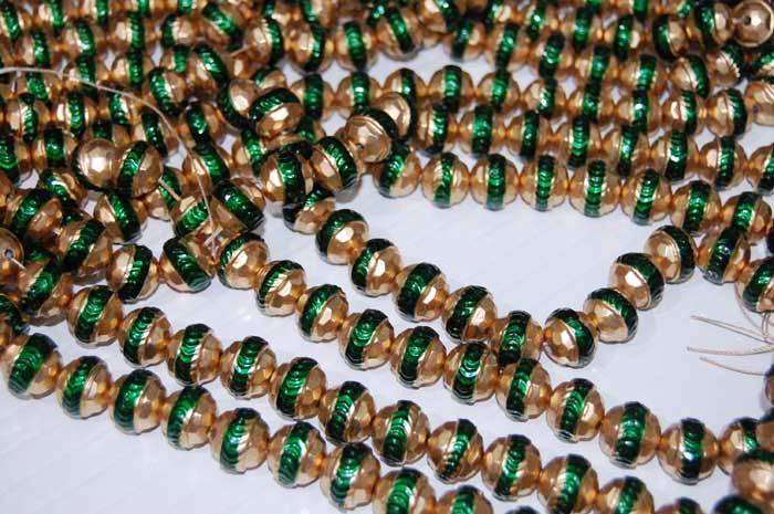 16mm RingCurl Kivi Beads